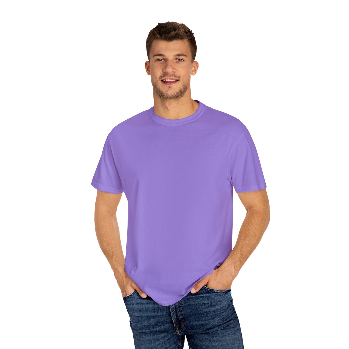 Stylish Mom T-Shirt - Garment-Dyed Unisex Tee for Mother's Day